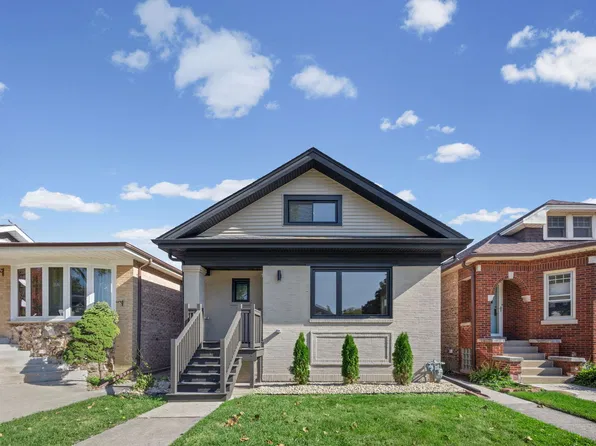 2709 Wesley Ave, Berwyn, IL 60402