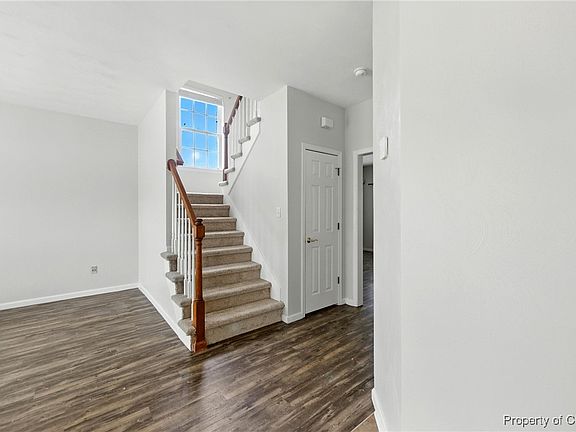 5th image of 110 Benham Ct