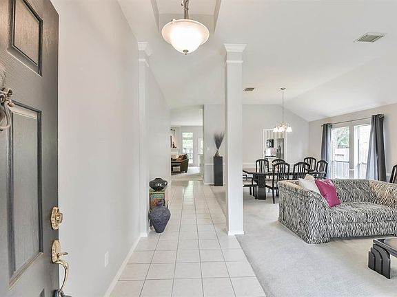 5th image of 20230 Emily Anne Ct
