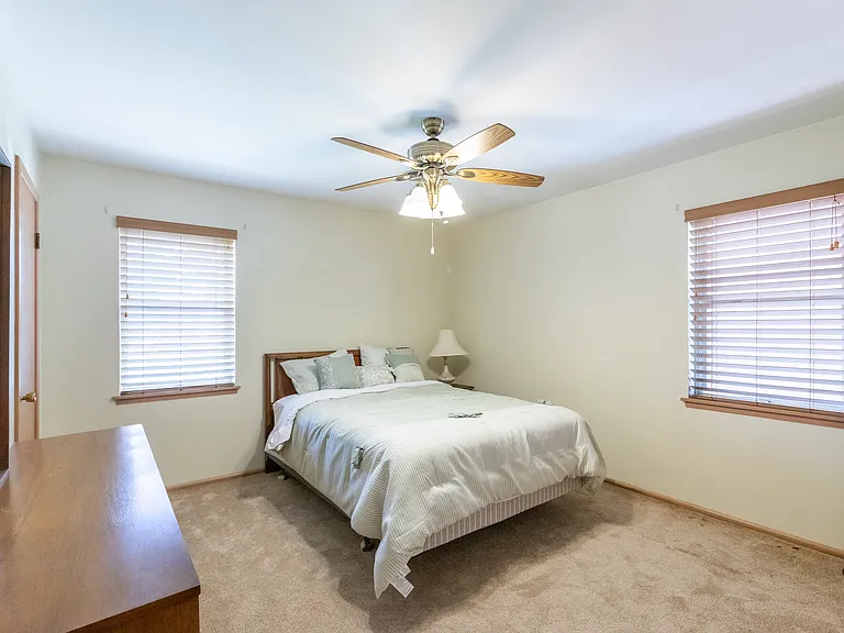 2609 Madison Ave — Photo 22