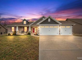 170 Austin Oaks Dr, Moscow Mills, MO 63362
