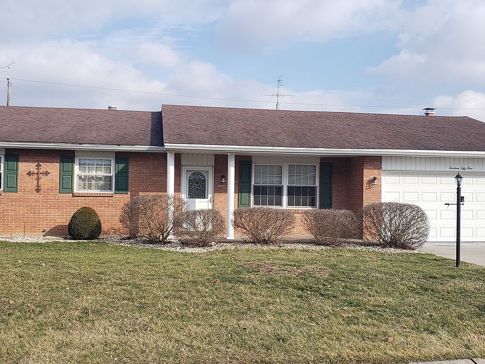 1st image of 1351 Hillside Dr