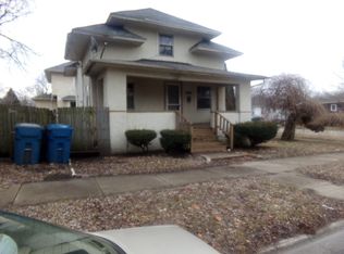 494 S Myrtle Ave, Kankakee, IL 60901