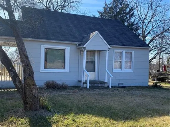 4515 Lansing Dr, Winston Salem, NC 27105