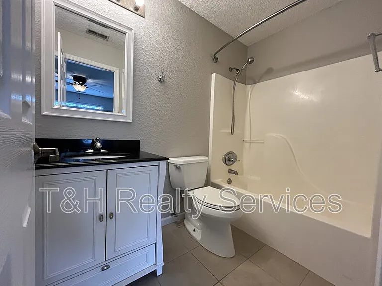 10341 Whitewater Ln — Photo 14