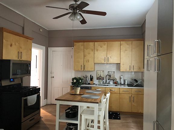 5th image of 1729 N Fairfield Ave