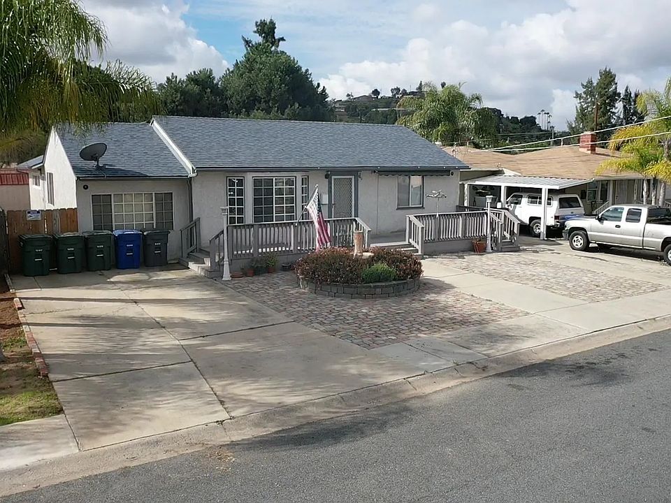 2nd image of 1205 Andover Rd