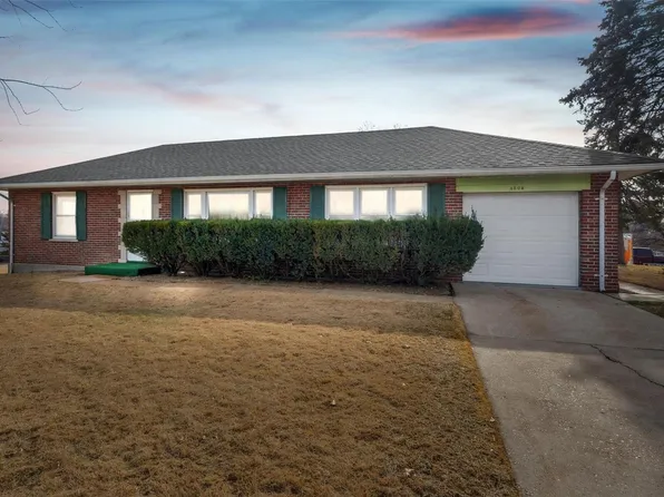 4808 N Hills Ln, Saint Louis, MO 63121