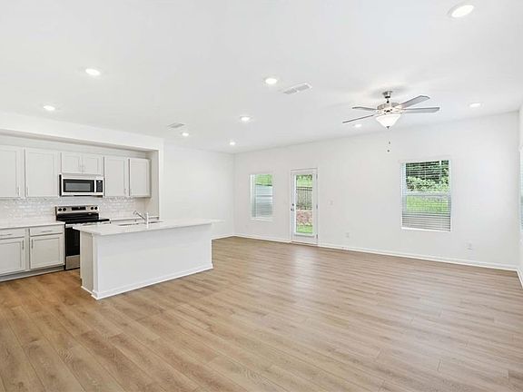 4th image of 5357 Frontier Ct