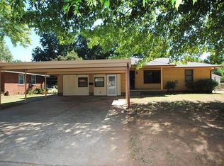 204 Burk Way, Del City, OK 73115