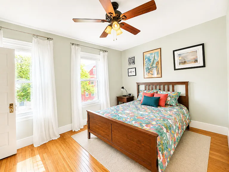 1st level bedroom