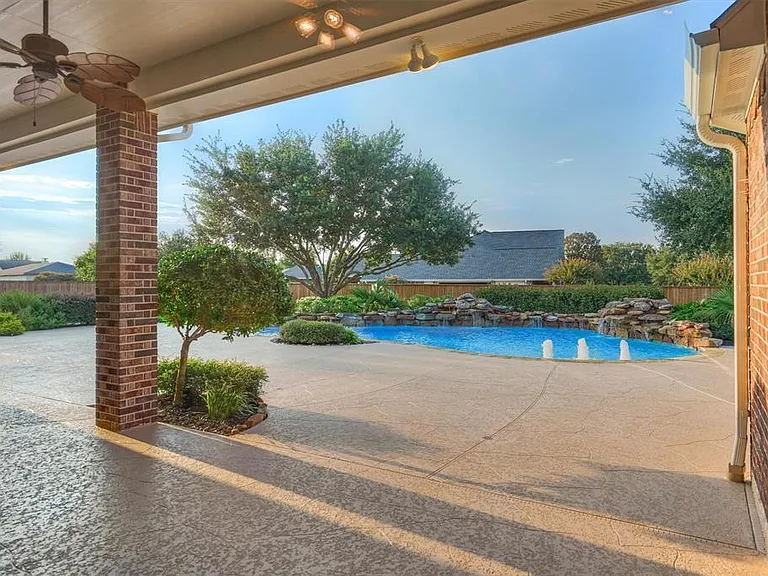 20806 E Cameron Ridge Dr — Photo 33