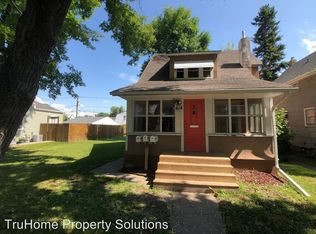 614 N 4th St APT 1, Grand Forks, ND 58203