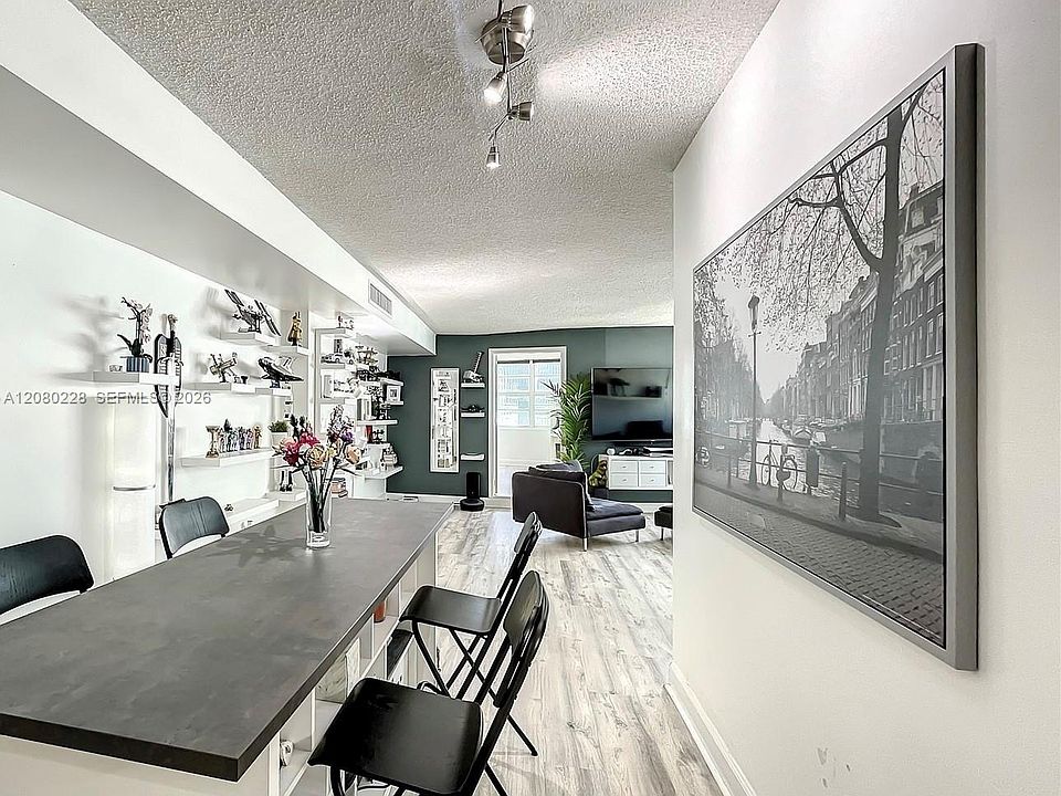 1st image of 999 Brickell Bay Dr APT 1010