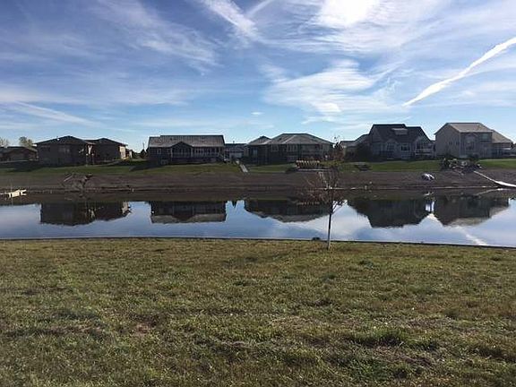 5th image of 3625 Mayflower Cir