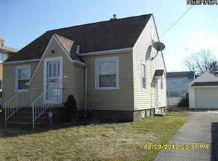 19000 Chickasaw Ave, Cleveland, OH 44119