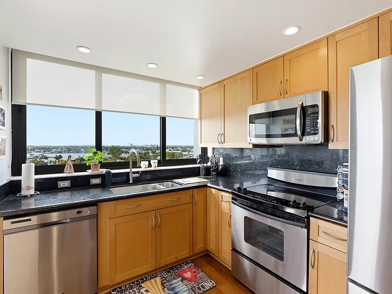 1359 S Ocean Blvd #808 — Photo 39