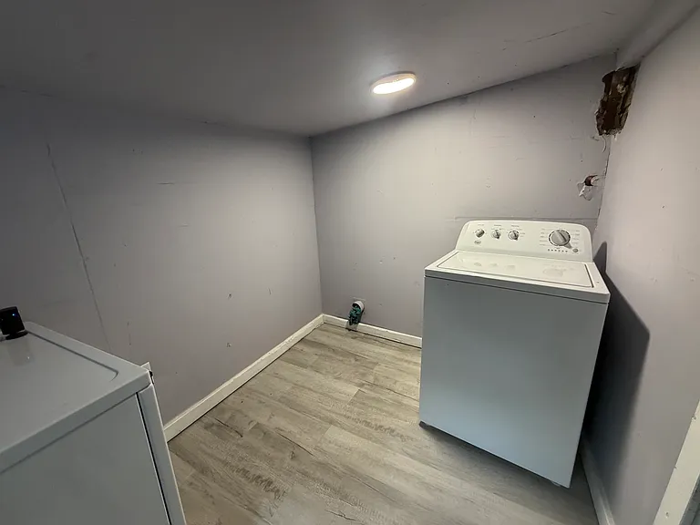 510 Gay St — Photo 9