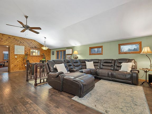 5th image of 119 Black Brook Road