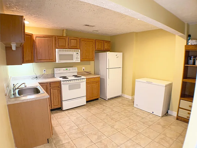 13047 Tadmore Ct — Photo 21
