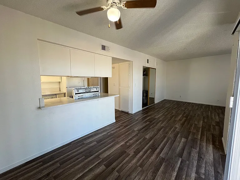 6942 Appleton Dr — Photo 13