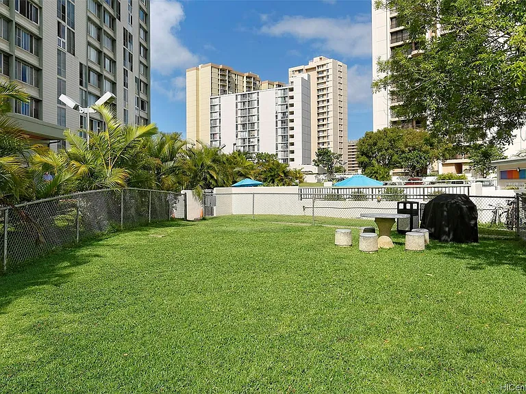 5210 Likini St #504 — Photo 13