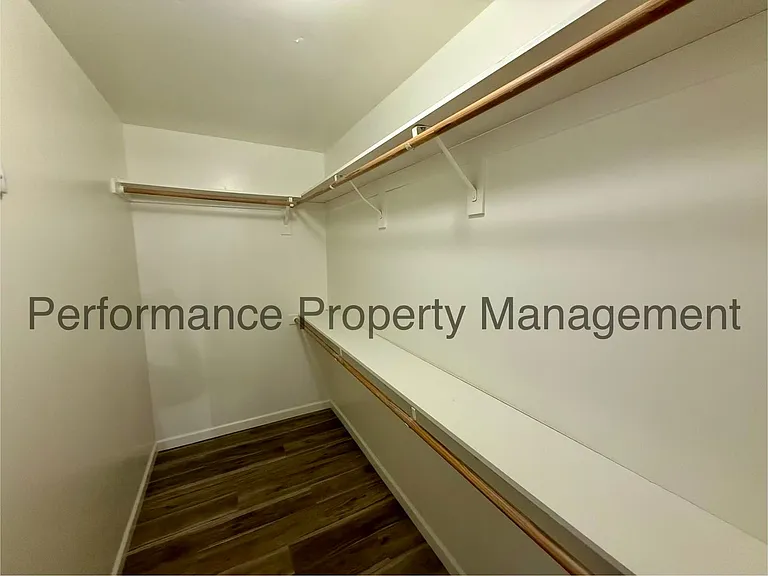 4310 Almond Grove Ln — Photo 12
