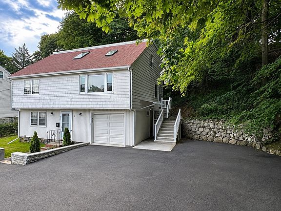 2nd image of 12 Platt Rd