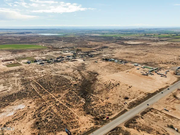 3750 E Main St #40, Roosevelt, UT 84066