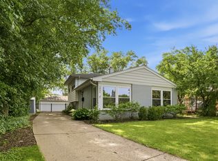 1804 Winthrop Rd, Highland Park, IL 60035