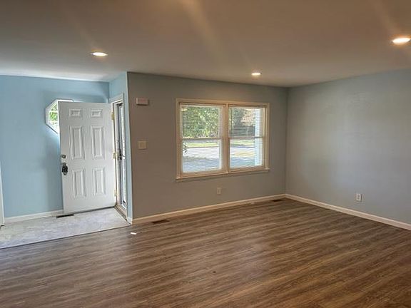 4th image of 5368 Princess Anne Rd
