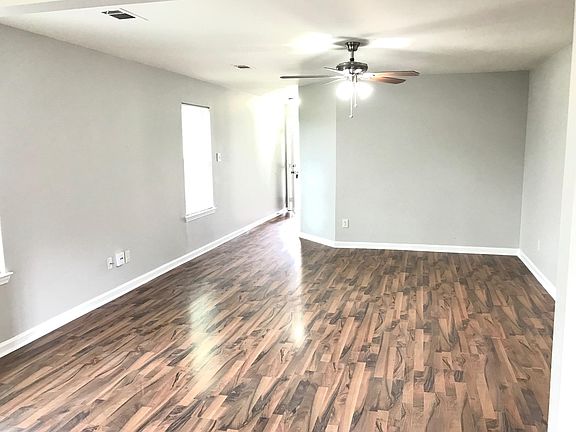 3rd image of 35113 Quail Creek Dr