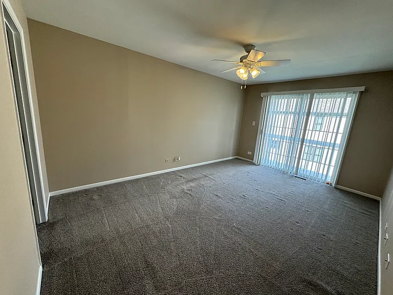 11411 Douglas Ave #C — Photo 17
