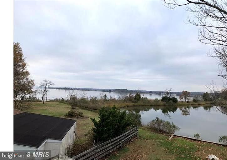1st image of 40608 Waterview Dr
