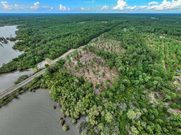 2 Fm 83, Broaddus, TX 75929