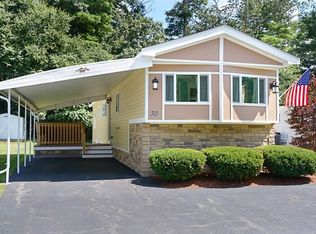 30 Saint James Cir, Hudson, MA 01749