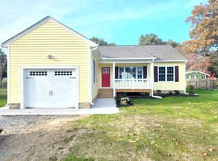 4422 Shop St, Chester, VA 23831