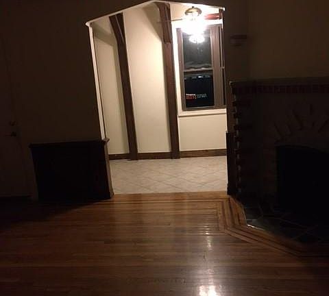 3rd image of 96 Hart Ave #1STFLOOR