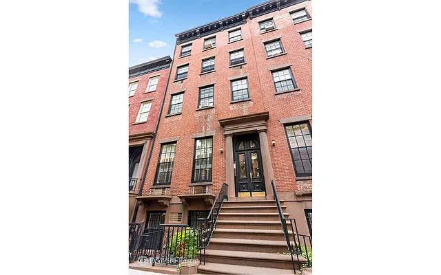 Sold by Douglas Elliman | media 11