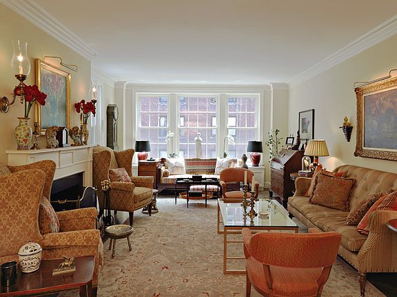 2nd image of 1088 Park Ave #10A