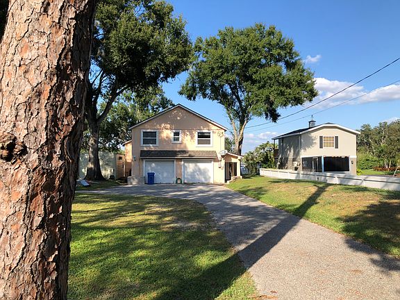 3rd image of 6714 Myrna Dr