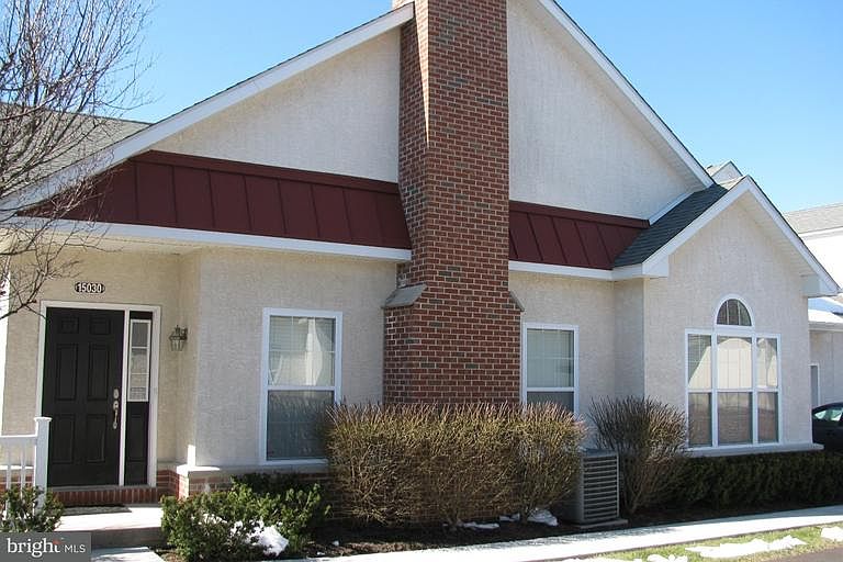 1st image of 15030 Sunflower Dr