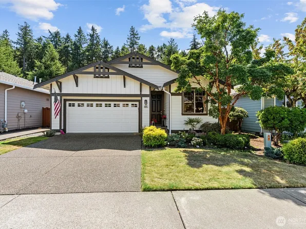 8325 Bainbridge Loop NE, Lacey, WA 98516