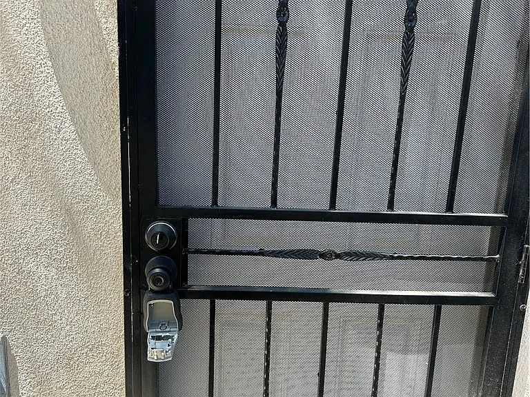 1640 Sherman Pl #9 — Photo 11