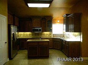 3rd image of 6407 Zinc Dr