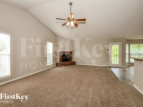 2nd image of 7800 Parkview Cir E