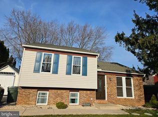 2797 Cobblestone Ln, Lancaster, PA 17601
