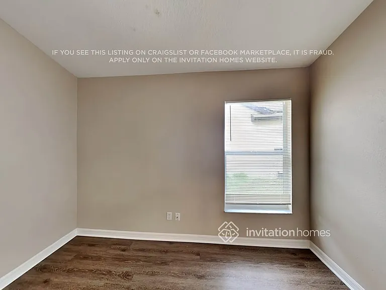723 Berwick Dr — Photo 13