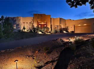 8 E Long View Dr, Santa Fe, NM 87505