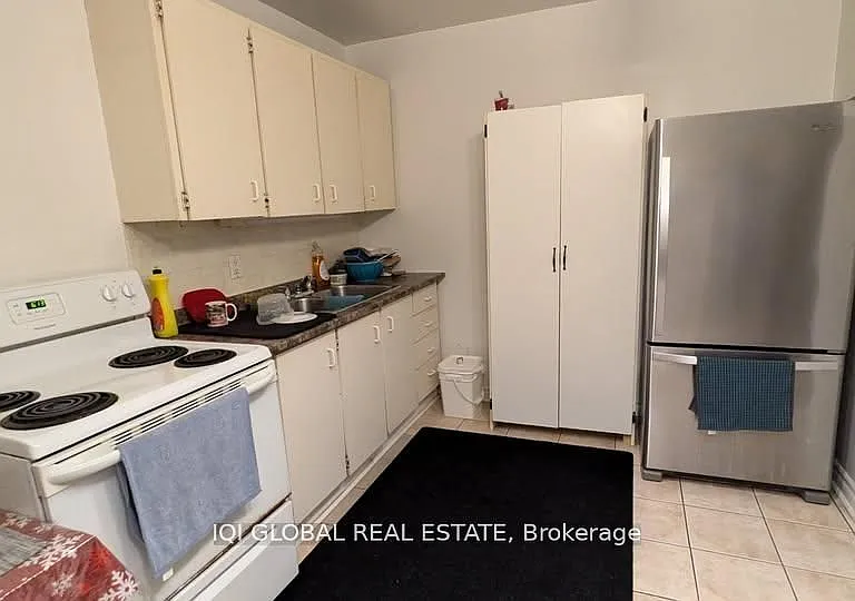 2608 Islington Ave #1 — Photo 3